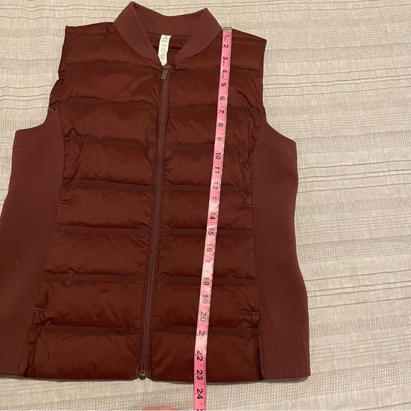Lululemon Down & Around Vest (Dark Cedar) Size 10 HTF - Picture 13 of 16